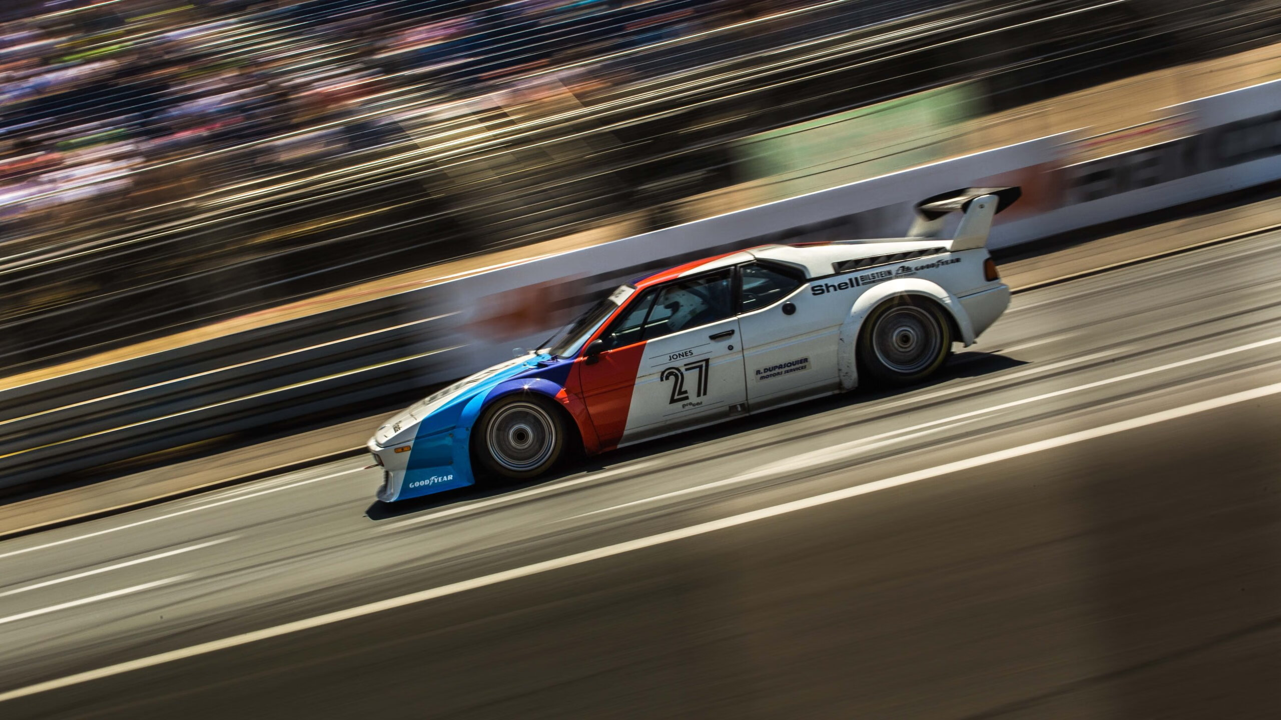 体育新闻中心推动体育视频内容多语言自动翻译,体育新闻播报视频